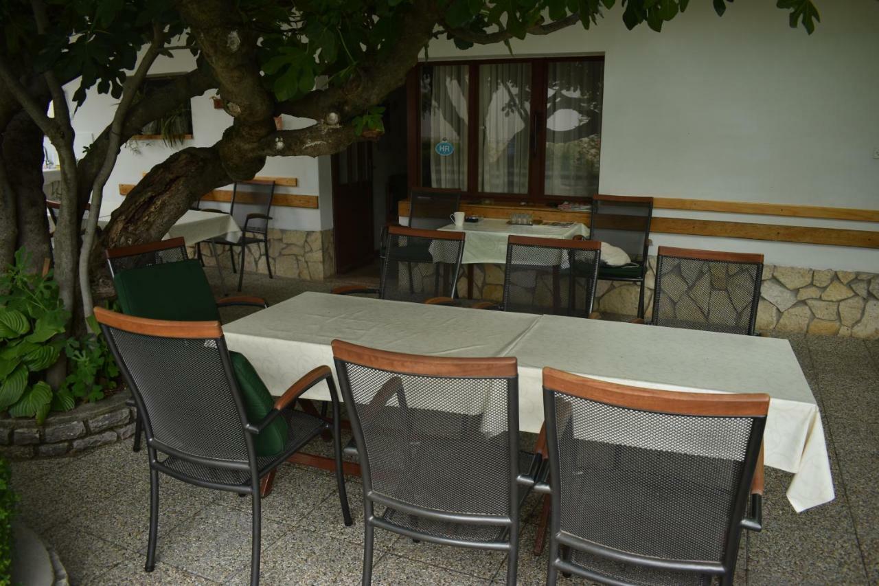 Guest House Micin Водице Екстер'єр фото