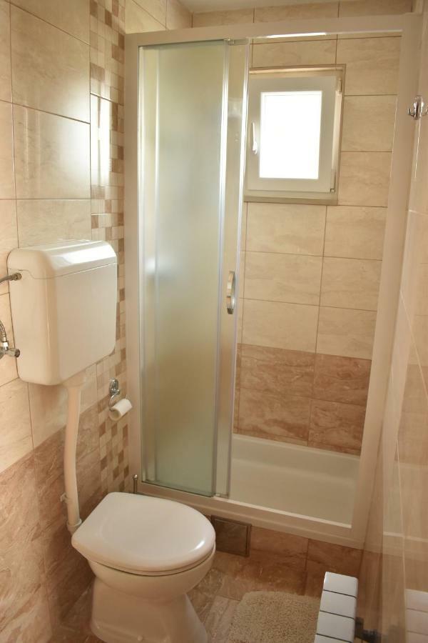 Guest House Micin Водице Екстер'єр фото